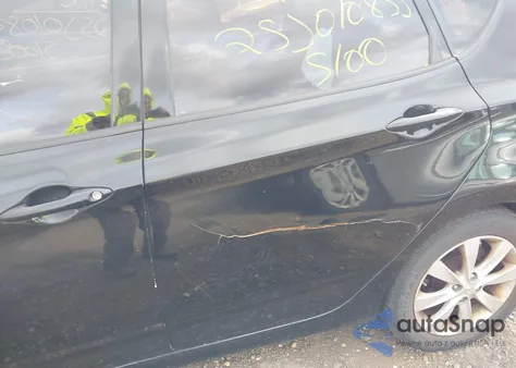 2013 Hyundai Accent Se из США, поврежденный, VIN KMHCU5AE7DU105329